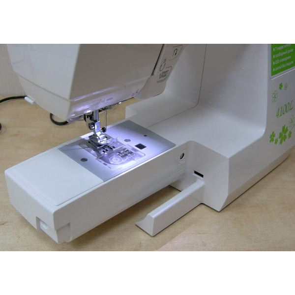 Швейная машина JANOME 4100L