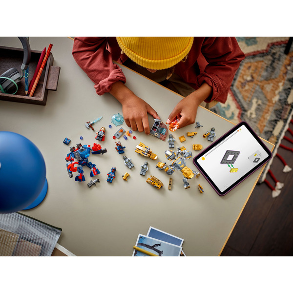 Конструктор LEGO Marvel 76322 Мстители: Финал Тор против Читаури