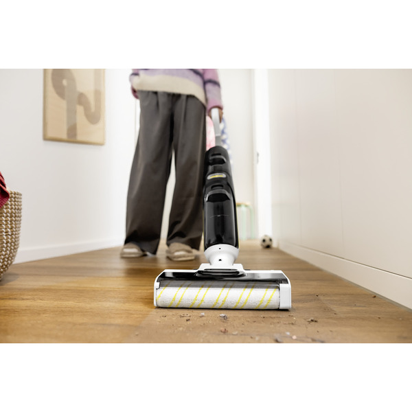 Вертикальный моющий пылесос Karcher FCV 4 Dry 1.056-135.0