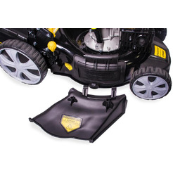 Бензиновая газонокосилка CHAMPION LM4622