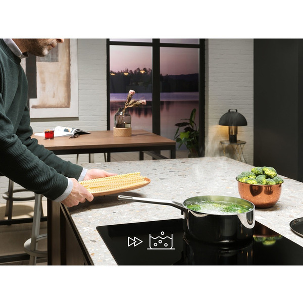 Варочная панель Electrolux EHF6343FOK