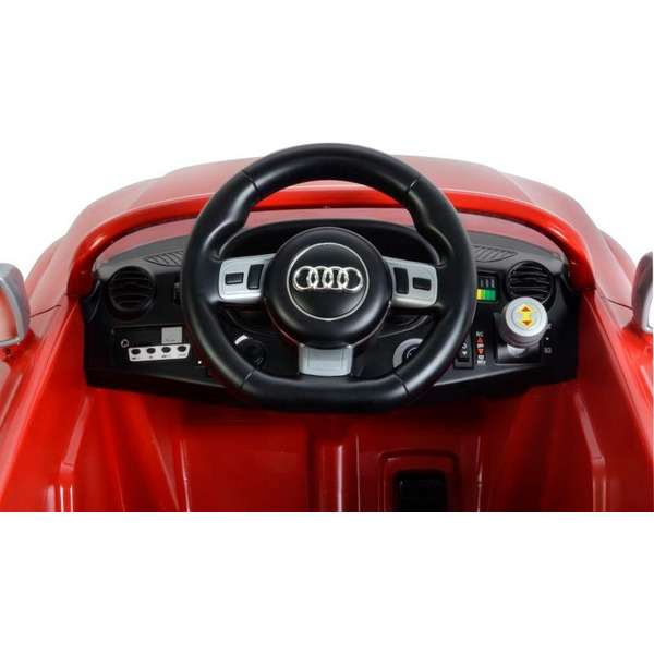 Электромобиль CHI LOK BO AUDI TT 676 красная