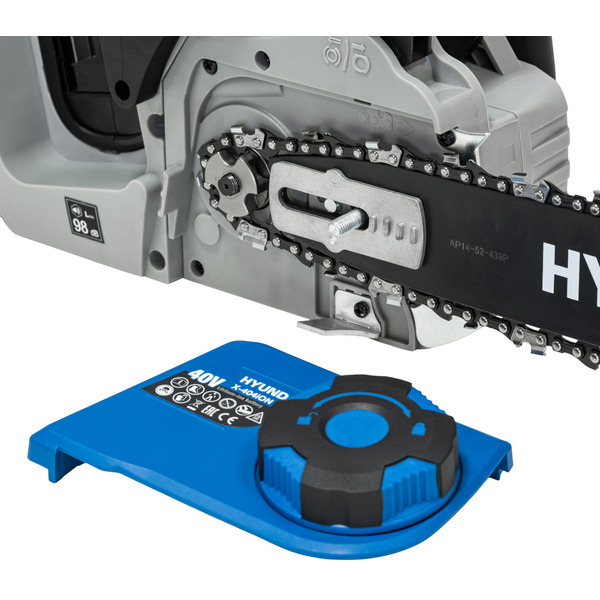 Пила аккумуляторная цепная HYUNDAI X-404iON (без АКБ)