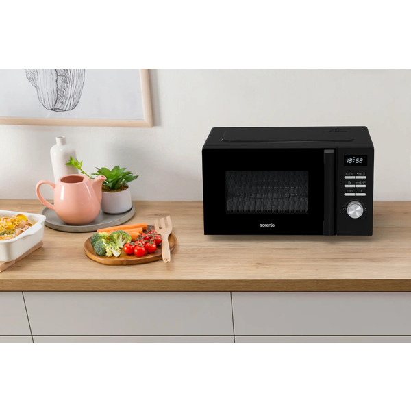 Микроволновая печь Gorenje MO20A4BH