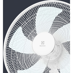 Вентилятор Electrolux EFF-1020i
