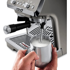 Кофеварка DeLonghi EC9255.T