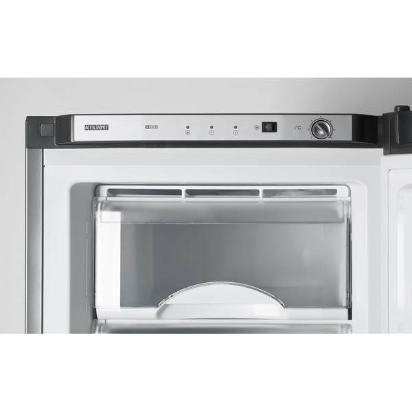 Морозильник ATLANT М-7204-180 СЕРЕБРИСТЫЙ