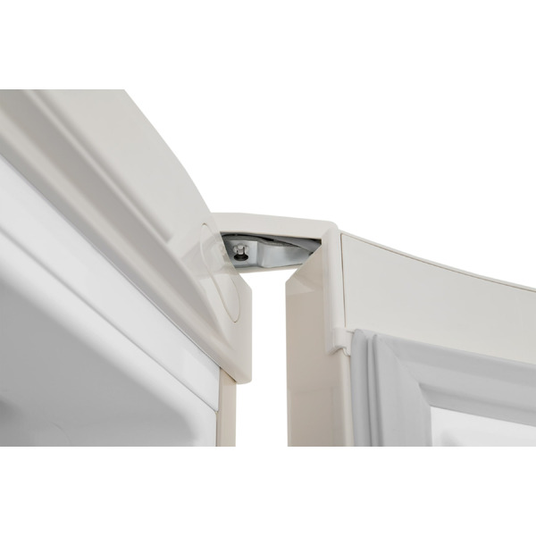 Холодильник Indesit ITR 5180 E