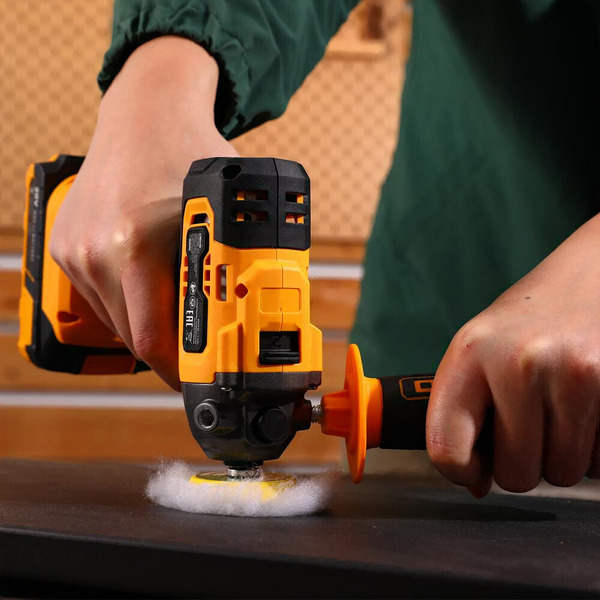 Полировальная машина Deko KDCP20 081-1027 (с 1-им АКБ)