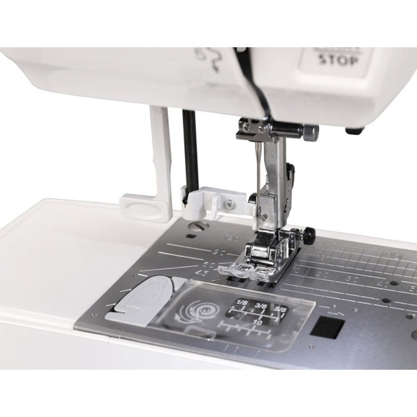 Швейная машина JANOME Clio 200