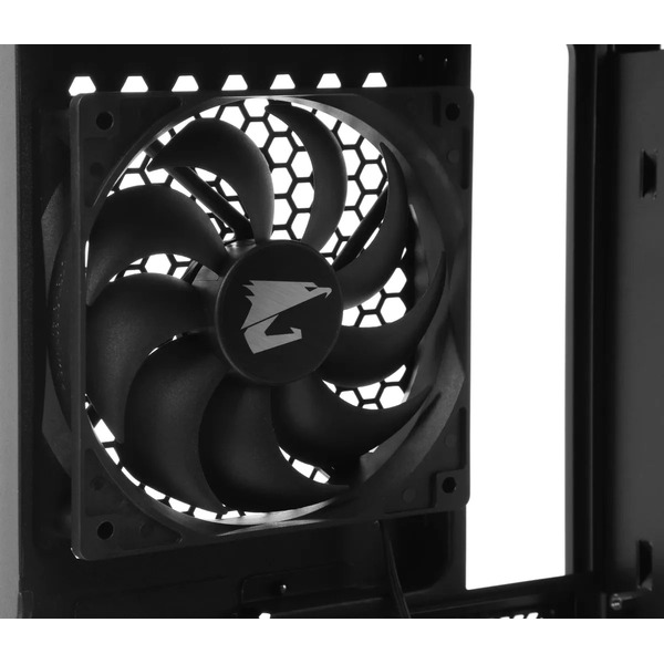 Корпус Gigabyte Aorus C300 Glass