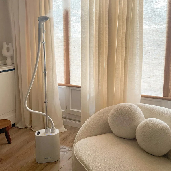 Вертикальный отпариватель SteamOne EUH2020W