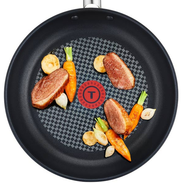 Сковорода TEFAL Illico 24см (G7010414)