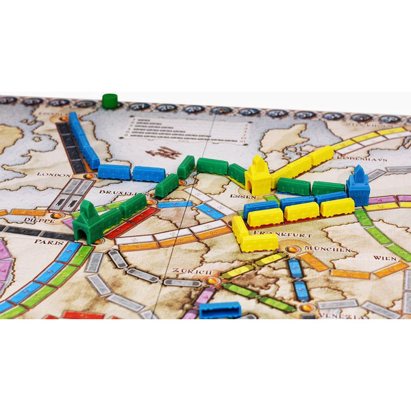 Настольная игра Hobby World Ticket to Ride: Европа