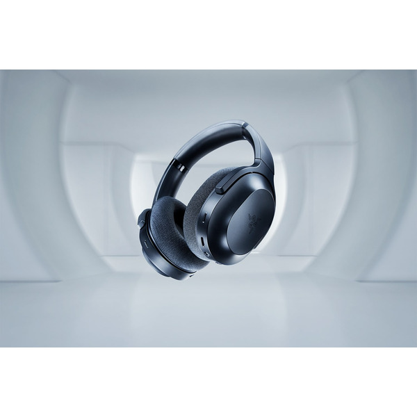 Наушники Razer Barracuda RZ04-03790100-R3M1 (черный)