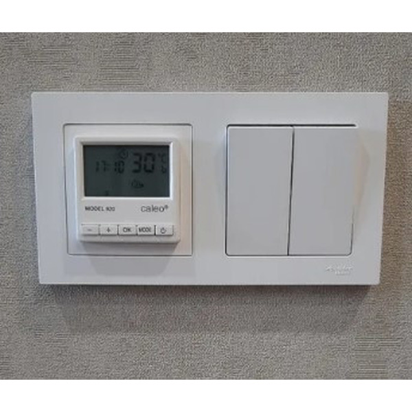 Терморегулятор Caleo 920 с адаптерами (бежевый)