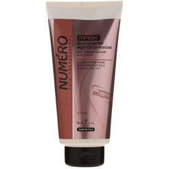 Маска для придания волосам блеска с ценными маслами Brelil Professional Numero Illuminating Mask With Precious Oils 300мл