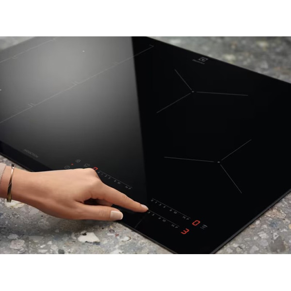 Варочная панель Electrolux EIV654