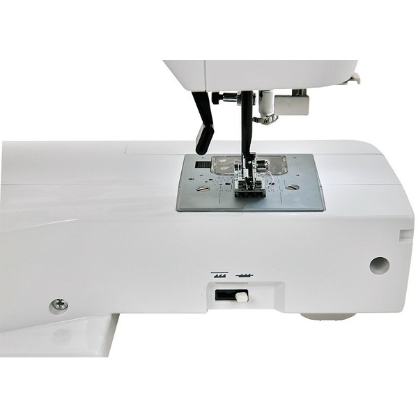 Швейная машина Leader VS 570E