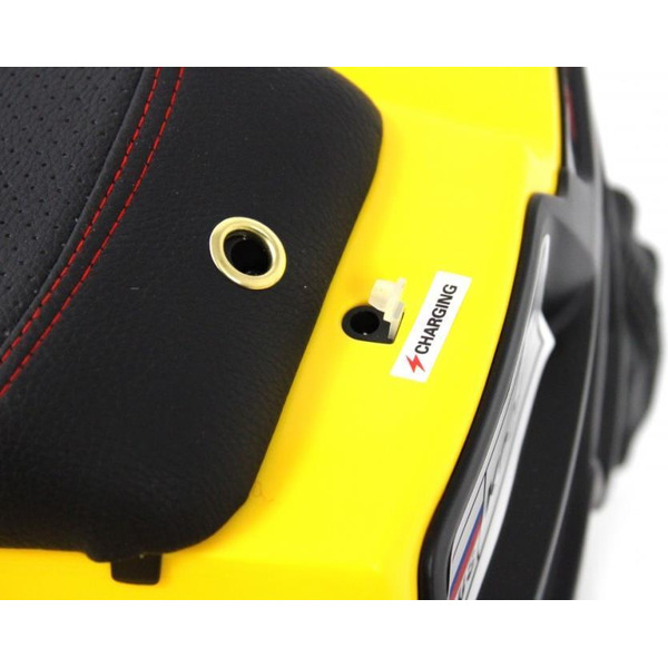 Детский электроквадроцикл RiverToys K004PX (Желтый)