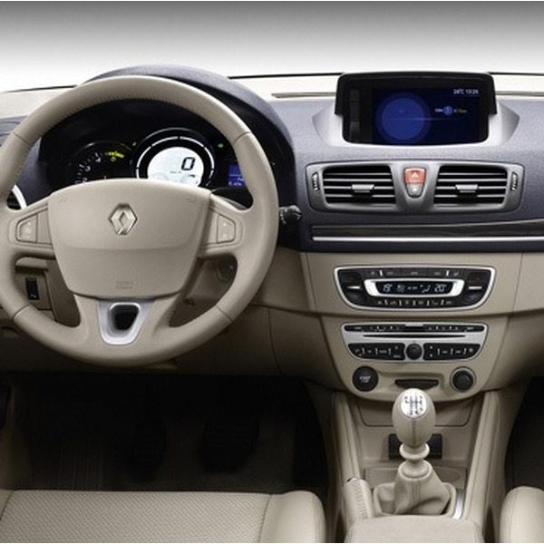 Рамка INCAR RFR-FC251 (RENAULT Megane-3 2008+, Fluence 2009-2017)