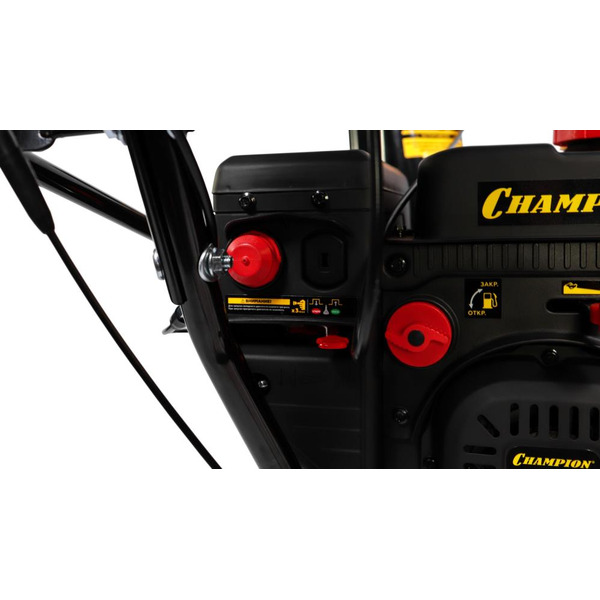 Снегоуборщик CHAMPION STT761E