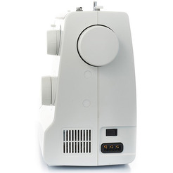 Швейная машина CHAYKA Чайка 142M