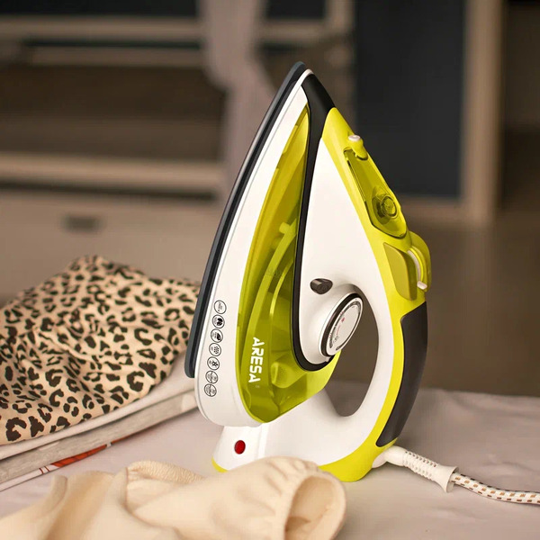 Утюг ARESA AR-3102