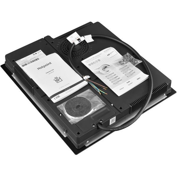 Индукционная варочная панель HOTPOINT HS 1445 BA