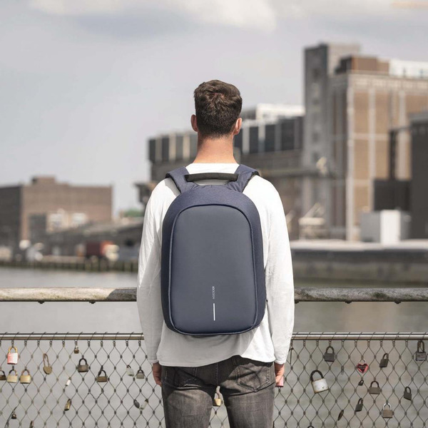 Рюкзак для ноутбука XD DESIGN Bobby Hero XL P705.715 (синий)