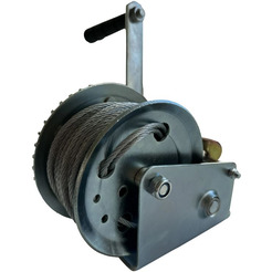 Лебедка Shtapler FD-1200 540кг 71064039 (20м)