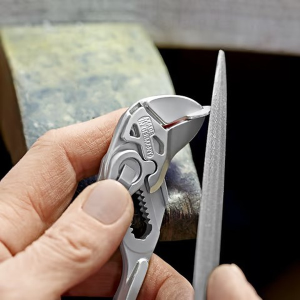 Клещи переставные Knipex 86 03 125