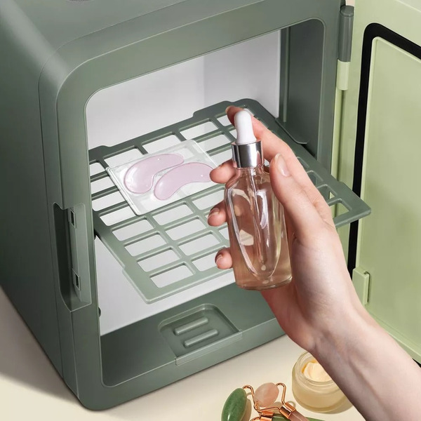 Холодильник для косметики Kitfort КТ-4116