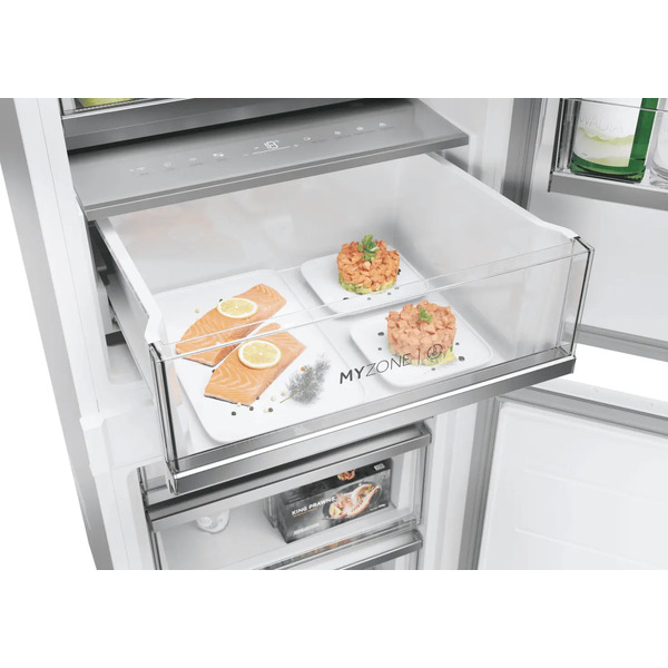 Встраиваемый холодильник Haier HBCN5177CU1