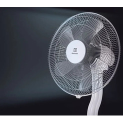 Вентилятор Electrolux EFF-1003D