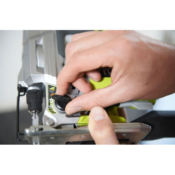 Электролобзик Ryobi RJS850-K (5133002217)