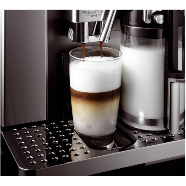 Кофемашина DeLonghi ESAM6704