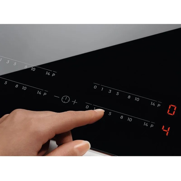 Варочная панель Electrolux EIV654