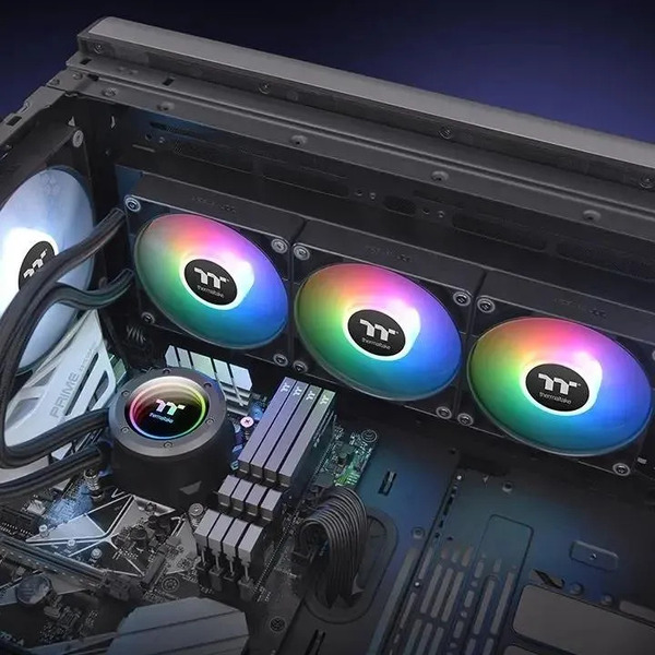 Система жидкостного охлаждения для процессора Thermaltake TH420 V2 ARGB CL-W376-PL14SW-A