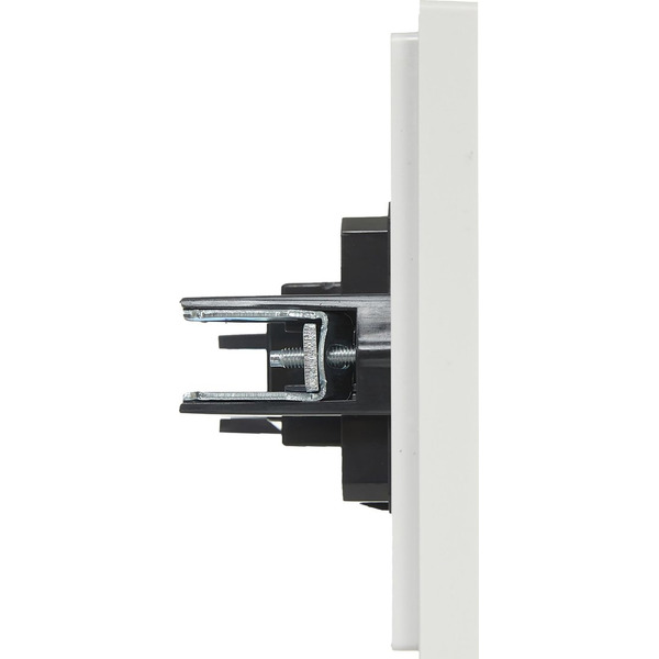 Розетка HDMI IEK Forte&Piano FP-H10-K01
