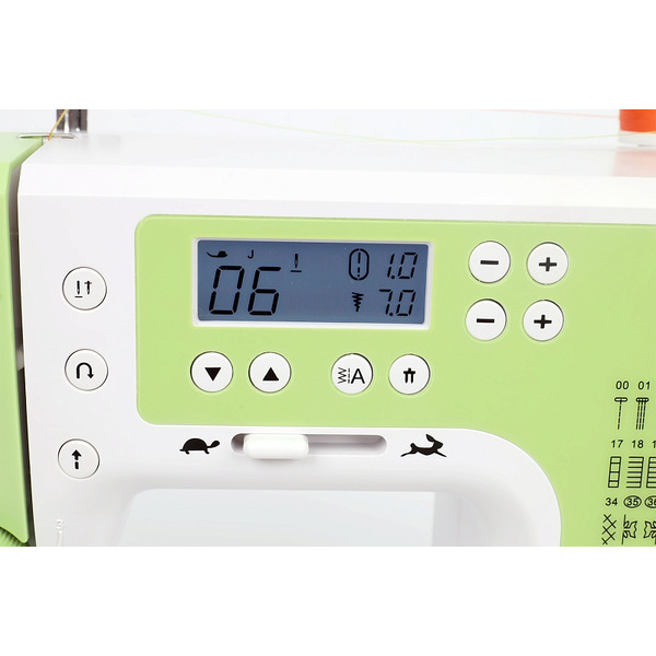 Швейная машина Leader Majestic 250E