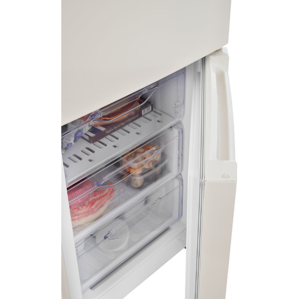 Холодильник Indesit DS 3200 E