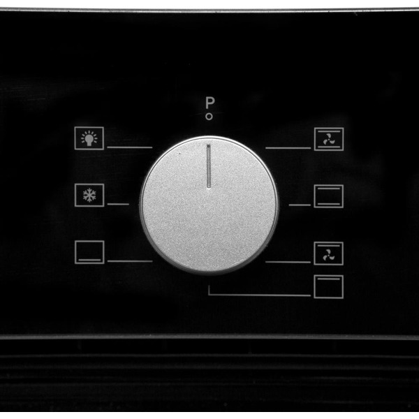 Духовой шкаф Konigin Barberry 60 BK MR7