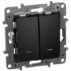 Переключатель Legrand Etika 672616