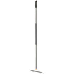 Грабли для грунта Fiskars Ergonomic Soil 1077113