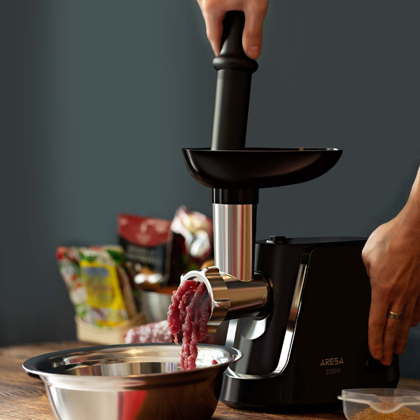 Мясорубка Aresa AR-2104