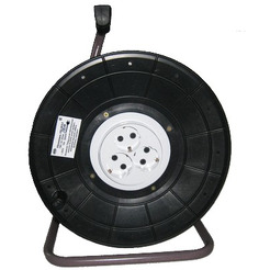 Удлинитель на катушке ТРИЭМ УХ1-25 (30м)