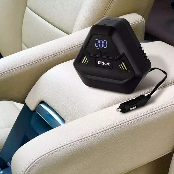 Автомобильный компрессор Kitfort КТ-6036