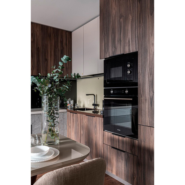 Духовой шкаф Hyundai HEO 6648 BG