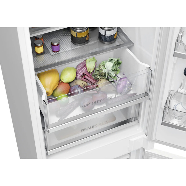 Встраиваемый холодильник Haier HBCN5177U1
